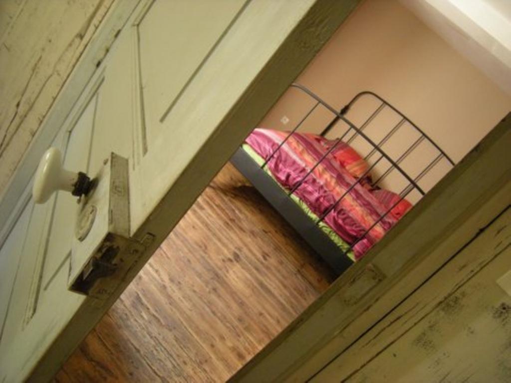 La Maison Du Voyageur Les Ilhes Rom bilde